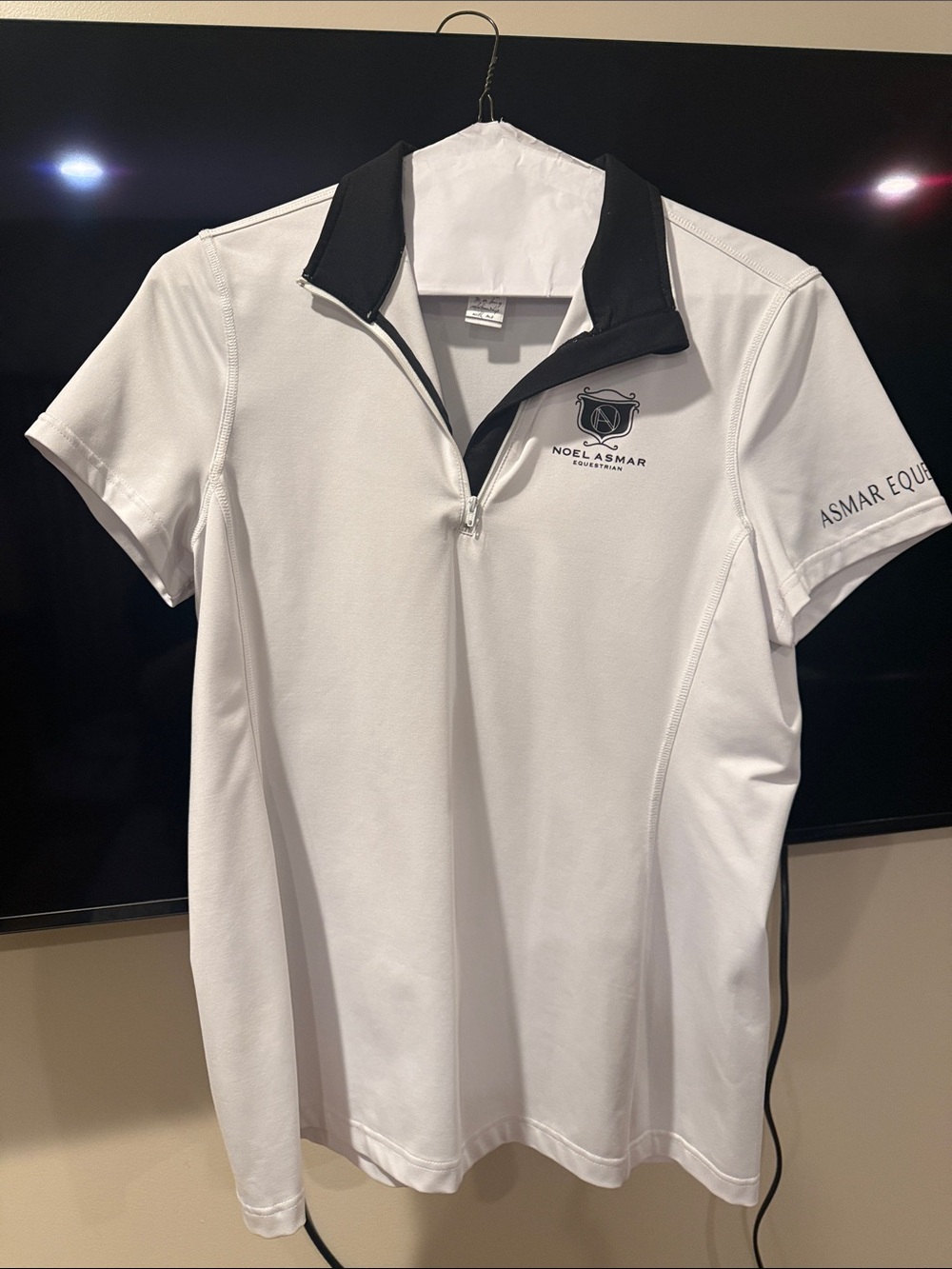 NOEL ASMAR ladies Equestrian and Top excellent condition large